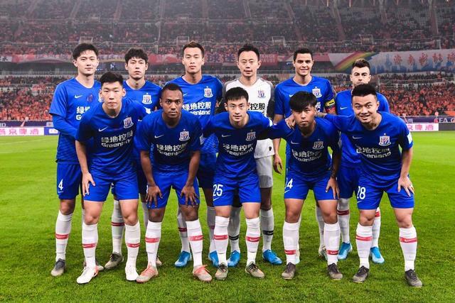 依旧指向了 依旧指向了