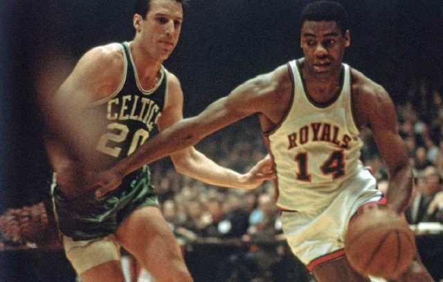 揭示了一个 揭示了一个