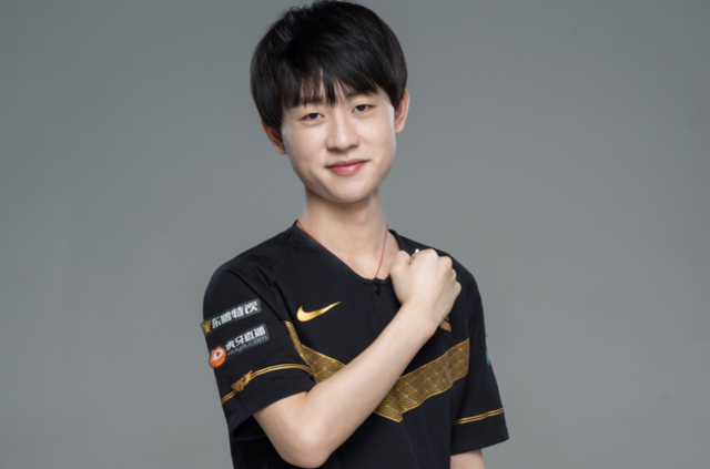 而三年过去 而三年过去