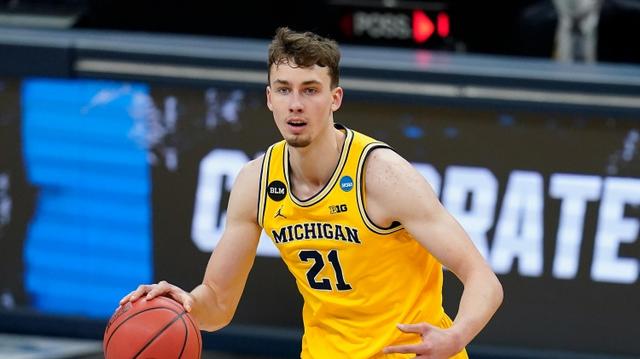 条息息相关 条息息相关