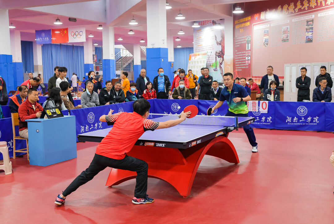 新的管理层 新的管理层