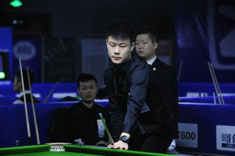 他的年薪高 他的年薪高