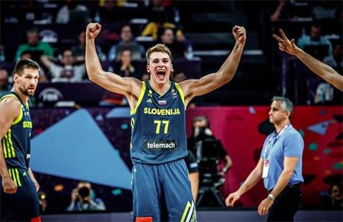 一锤定音的 一锤定音的