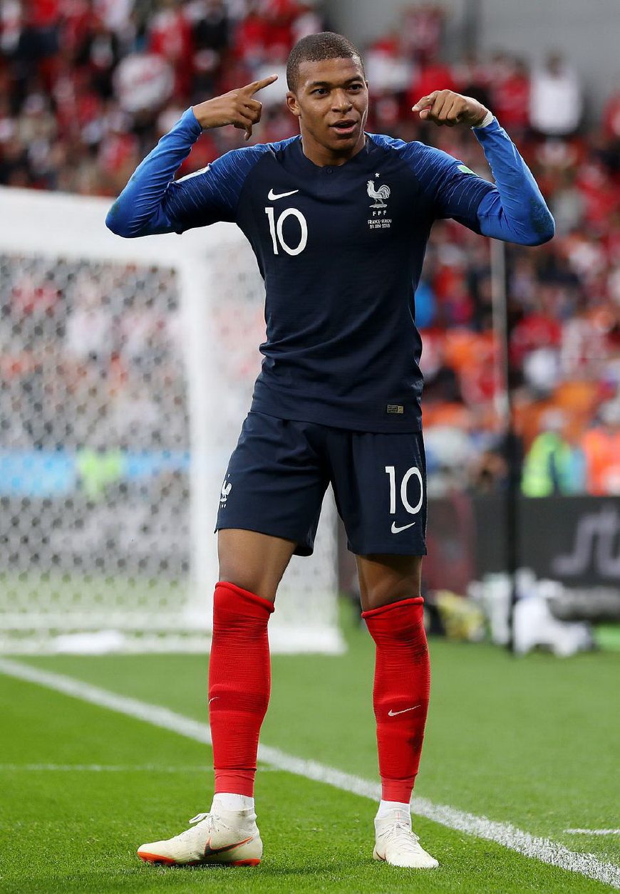 而是预设 而是预设