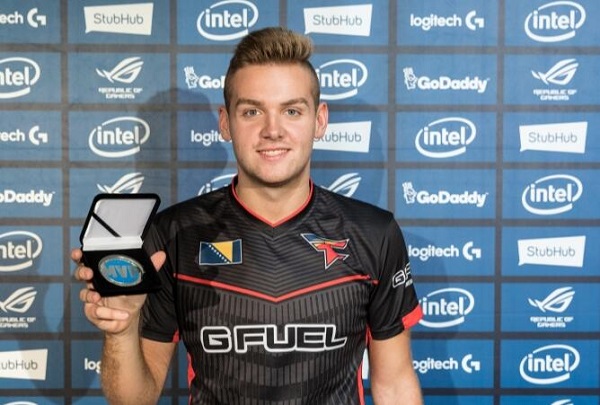 迫收缩一步 迫收缩一步